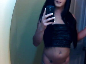 Sexy little thongs on trap