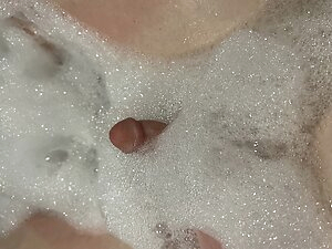 Sensual Bubble Bath Time