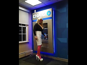DeeDeeSlut69 Bank Deposit