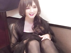 Individual shooting Video of masturbating while distributing