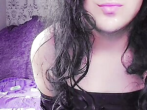 Hey guys, i am a crossdresser with you again on my new video. I am uploading one or two videos everyday and also i am improving skills, performance and clothing for to deserve your attention and love you can always support me with dresses what you want me