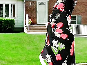 Hey guys, i am a crossdresser with you again on my new video. I am uploading one or two videos everyday and also i am improving skills, performance and clothing for to deserve your attention and love you can always support me with dresses what you want me