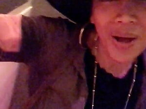 Tgirl pees standing up