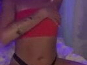 Hot shemale masturbates and playing with her sexy body
