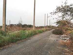 Out-door thai  walk show prostitute ladyboy EP3