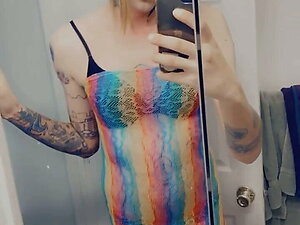 Rainbow Girl Loves to Fuck