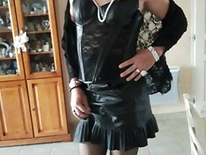 Candice a slut who does not know herself